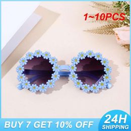 1~10PCS Sunglasses Fashion Daisy Clothing Accessories Colored Glasses Lightweight And Portable Round Frame Children's Supplies L2405