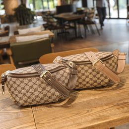 Designer fanny pack for women clucth purses crossbody chest bag fashion shoulder waist bag khaki handbag luxury brand wallet 189b