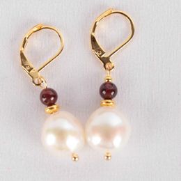 Dangle Chandelier Natural White Baroque Pearl Garnet Gemstone Earrings 18k Art Pendant Bridal Handmade Pendant Beaded Earrings Cuff Crystal d240516