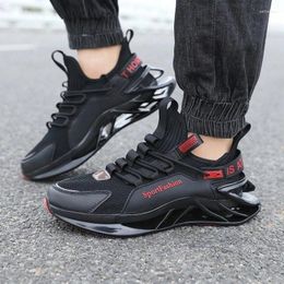 Casual Shoes Versatile Men's Blade Running Mesh Chunky Sneakers Women Jogging Antiskid Damping Sports Walking Zapatillas