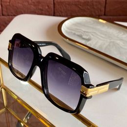 Legends Black Gold Plastic Vintage Square Sunglasses 607 Grey Gradient Mens Sunglasses UV 400 Protection with Box 3499