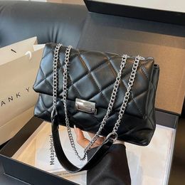 Shoulder Bags Luxury Designer Handbag Diamond Lattice Leather Crossbody Bag For Women Fashion Underarm Brand Flap Messenger