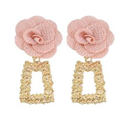 Dangle Chandelier Romantic Pink Flower Drop Earrings For Women Bohemian Geometric Gold Metal Earring Summer Holiday Party Jewelr2046033