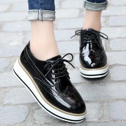Casual Shoes Autumn Women Platform Woman Brogue Derby Patent Leather Flats Lace Up Footwear Female Flat Oxford For 236