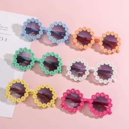 Round Flower Glasses for Kids Cute Daisy Sunglasses Children Outdoor Sun Protection Shades Fashion Funny Party Eyewear L2405