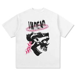 Men's T-Shirts Fashionable Japanese neutral gothic retro printed T shirt summer y2k street men and women hip hop personality loose art T shirt J240515
