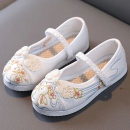 Girls Flats Shoes Embroidery Cloth Kids For Girl Baby Loafers Chinese Style Festival Party Princess CSH1436 240516