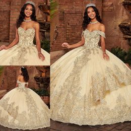Stunning Lace Appliqued Ball Gown Quinceanera Dresses Sequined Off The Shoulder Neck Prom Gowns Floor Length Tulle Tiered Sweet 15 Masq 256u