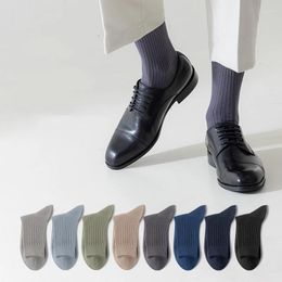 Men's Socks 1 Pairs Autumn And Winter Medium Tube Fashion Business Solid Color Cotton EU39-44