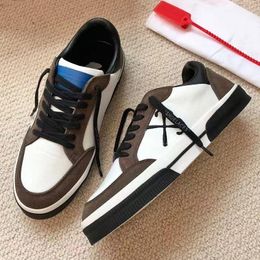 24SS Embroidered Arrow Logo Vulcanised Series Sneakers for Mens and Womens Leather And Cotton Panels Anti Slip Rubber Sole Low-Top Couples Sneakers Size 35-45