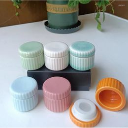 Storage Bottles Creative Stripe Jar Fine Ceramic Jewelry Incense Powder Box Home Small Face Cream Sealed Can Tea Nut Bottle