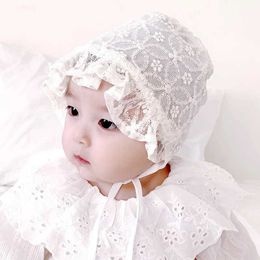 Caps Hats Cute Lace Baby Girl Bucket Hat Spring Summer Breathable Cotton Panama Sun Hat Newborn Baby Cap Photography Accessories Y240517