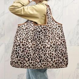 Shoulder Bags Large Capacity Leopard Pattern Shopping Bag Eco-friendly Reusable Portable Handbag For Travel