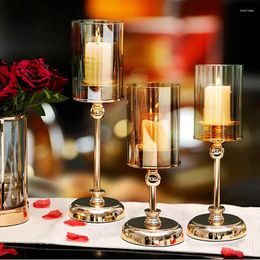 Candle Holders European-style Alloy Candlestick Desktop Decoration Romantic Candlelight Dinner Props Crystal Glass Cover Home Western Food