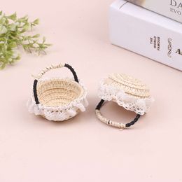 1Pcs Dollhouse Mini Hand-woven Flower Picnic Basket Model Kitchen Furniture Accessories For Doll House Decor Kids Toys