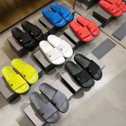 2024 Designer-Objektträger Sandalen Slipper Sliders Briefe Burpe Pantoffeln für Männer Frauen Heiße Mode Unisex Pool Beach Luxus Flip Flops mit Box 35-46