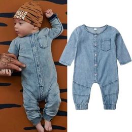 Rompers Lioraitiin newborn boys and girls jumpsuit denim jumpsuit 0-24M long sleeved denim jumpsuit d240516