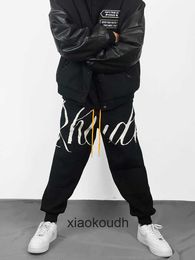 Rhude High -End -Designerhose für Buchstaben Weiche Strickhosen mit magischen Hosen Hip Hopfenhosen warme Hüfthopfen Mode mit 1: 1 Originaletiketten