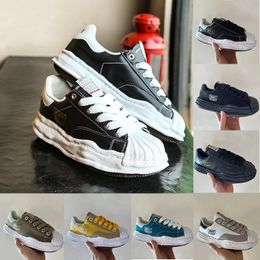 New With box Fashion Casual Shoes low top sneakers Canvas trainers MMY lace-up floor black Trim yellow Dissolved shaped Toe women luxury men designers shoes rubber cap