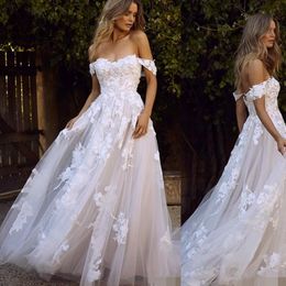 Elegant Off the Shoulder Beach Wedding Dresses with 3D Floral Applique 2019 Tulle Sweep Train Garden Custom Wedding Gown vestido de nov 278p