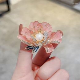 Brooches Elegant Delicate High-end Peony Flower Pearl Enamel Brooch Fashion Luxury Clothing Accessories Coat Pins Corsage Holiday Gifts