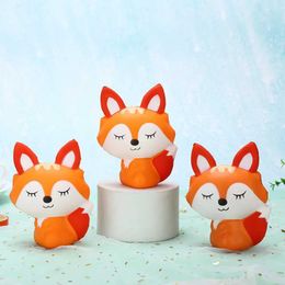 Decompression Toy Squihy Slow Rebound Fox cute animal stress relief toy therapy office stress relief vent Fidget toy for children and girls gift WX