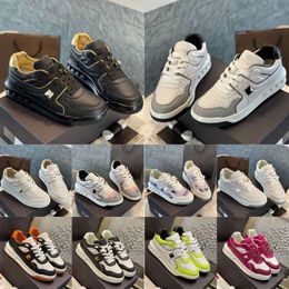 with Box Lydesigner Vt Sneakers Amore One Stud Low Casual Shoes Men Women Top Calfskin Luxury Trainer Sports Trainers valentine OXBH