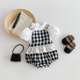 Clothing Sets 22282 Ins Korean Baby Girl Summer Suit 2024 Suspenders Plaid One Piece Clothes Short Sleeve Shirt Two-piece Suit.