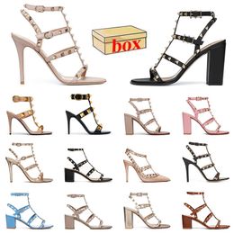 Fashion Top Quality Slingback High Heels Sandals Famous Designer Women Sexy Rivet Pointed Slides Luxury Heel Platform Leather Wedges Pumps Manual Silver Slippers
