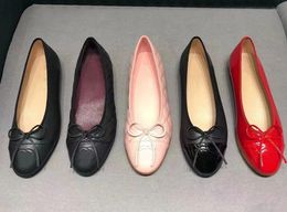 Scarpe designer di scarpe da marca di canali di paris scarpe da balletto di lusso di lusso scarpe da ballo in pelle trapuntata da donna Scarpe da donna di lusso di lusso da donna CH