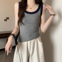 2024 sommar ny design camis kvinnor koreansk stil färg kollision ärmlös mångsidig casual stickad camisole fast färg överdimensionerade tankar toppar kvinnlig