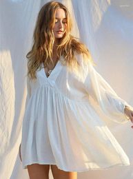 Women Beach Cover Ups Pareo Summer Dress Outlet Saida De Praia Feminino 2024 White Wrinkled Fabric Long Sleeved Up Sexy Front