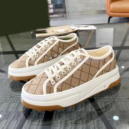 Designer Women casual shoes Italy low cut 1977 high top letter high quality sneaker beige ebony canvas tennis shoe