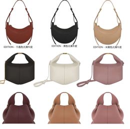 Luxury Womens Cyme Handbag Half Moon Bags Wallets Top Handle Hobo Shoulder Crossbody Designer Bag Mens Leather Tote Weekend Shop Fashion Travel Clutch Armpit Bhuj Ml