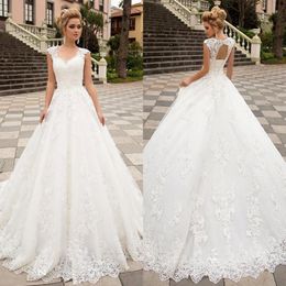 2022 Arabic Aso Ebi Elegant Wedding Gowns Boho Garden A Line V Neck Lace Appliqued Bridal Dresses Plus Size Sweep Train Corset Back Ves 288H