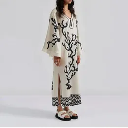 Casual Dresses Long Sleeve Printed Loose Slit Maxi Dress For Woman Round Neck Black White Plant Print Bell