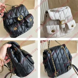 Designer Quilted Tabby Backpack Backpack Coachely Women Chain Zeppacks Coas BASSA CROVE BASSEGGIO CROVE CROVE CLASCHE CLUCCHETTO CLORET