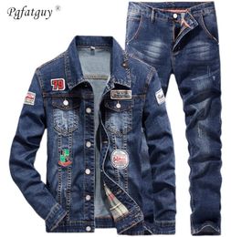 Men039s Tracksuits 2 Piece Sets Spring Autumn Badge Patch Design Blue Denim Jacket and Jeans Fashion Slim Couple Suit Ropa Homb9855263