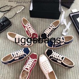 Chanells shoe channel shoes Lace Up Canvas Shoes Loafers Espadrilles woman luxe cap toe Straw Sole Platform sneakers flats luxury Top Quilty Slip On Slippers Sandal S