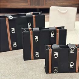 Designer Tote Bag 5A High Quality Mens Handbag Woman Luxurys Genuine Leather Men Shoulder Shopping Bags Travel Totes Purse Handbags High End Designers CH Bags 71