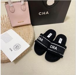 Designer Sandals Women Interlocking G Slides Rubber Slippers Ladies Flat Beach Jelly Script Orange Summer Fall Mules sugarcane grandpa windy walking pad uncle acid