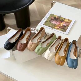 Designer Tabi Ballet Shoes MM6 Loafers Sandal High quality Leather Luxury Ballet Flat Shoes Summer Casual Dress Shoes With box Size 35-40