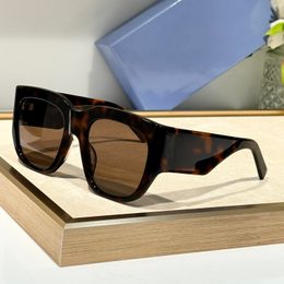 Popular Sunglasses For Men Women 1545S Designer Fashion Summer Avant-Garde Goggles Casual Style Anti-Ultraviolet CR39 Square Acetate Full Frame Glasses Random Box