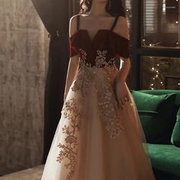 Party Dresses Chinese Contrast Sling Slash Neck Wedding Dress Slim Fit A-line Strap Design Vestidos Exquisite Floral Appliques Prom Robe