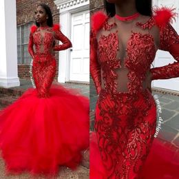 2022 Sparkly Red Sequined Feather Mermaid Prom Dresses for Black Girl Long Sleeve Jewel Neck Illusion Formal Arabic Evening Gowns 226m