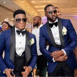 Fitted Navy Blue Men Wedding Tuxedos Black Lapel Groom Men Suit Blazer One Button African Evening Costume Prom Wear Coat Pant Host Tuxe 343v