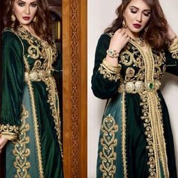 Elegant Arabic Kaftan Moroccan Dark Green Evening Dresses Long Sleeve Embroidery Appliques Beads Floor Length Caftan Dress Muslim Vesti 305l