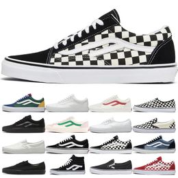 2024 Classic Old Skool Mens Casual Shoes Designers Og Canvas Skateboard Black White Blue Red Fashion Outdoor Flat Flat Womens Platform Trainer Sports Sneakers 36-44