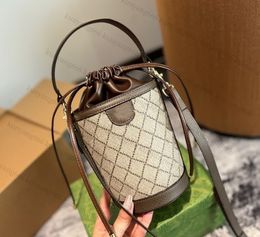 Leather Shoulder Crossbody Bags Handbags Luxury Designer 1955 Mini Triangle Bucket Bag Women Purse Wallet Wholesale Price Concessions