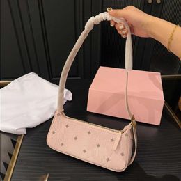 Fashion Messenger MM Designer Underarm Bag Leather Lady Hangbag Bucket CrossBody Mens Baguette Bags Shopping Womens Luxury Makeup 24011 Vrrm